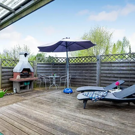 3 Bedroom Lovely In Prázdninový dům Gedser