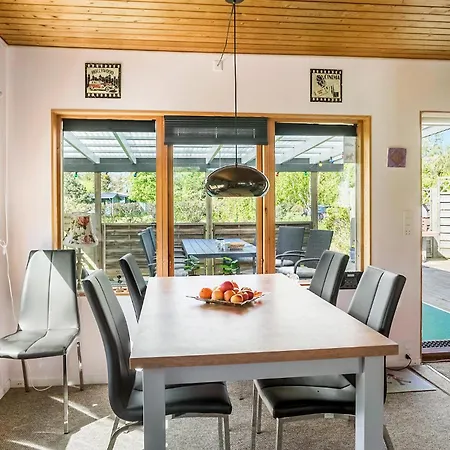3 Bedroom Amazing In Σπίτι διακοπών *